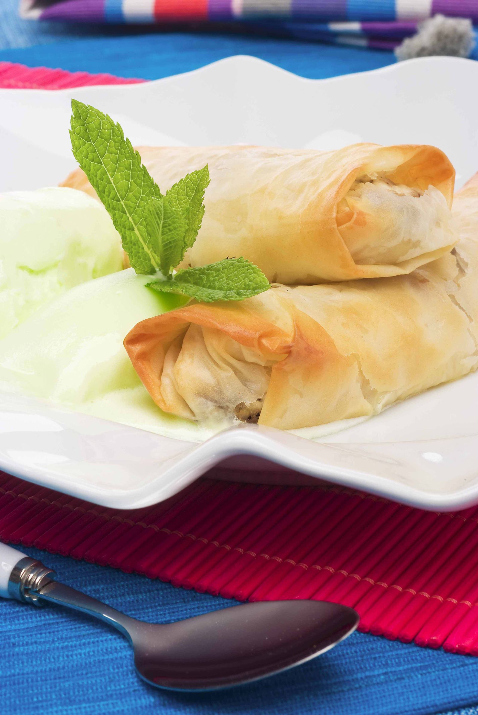 273 Canelones dulces rellenos de queso