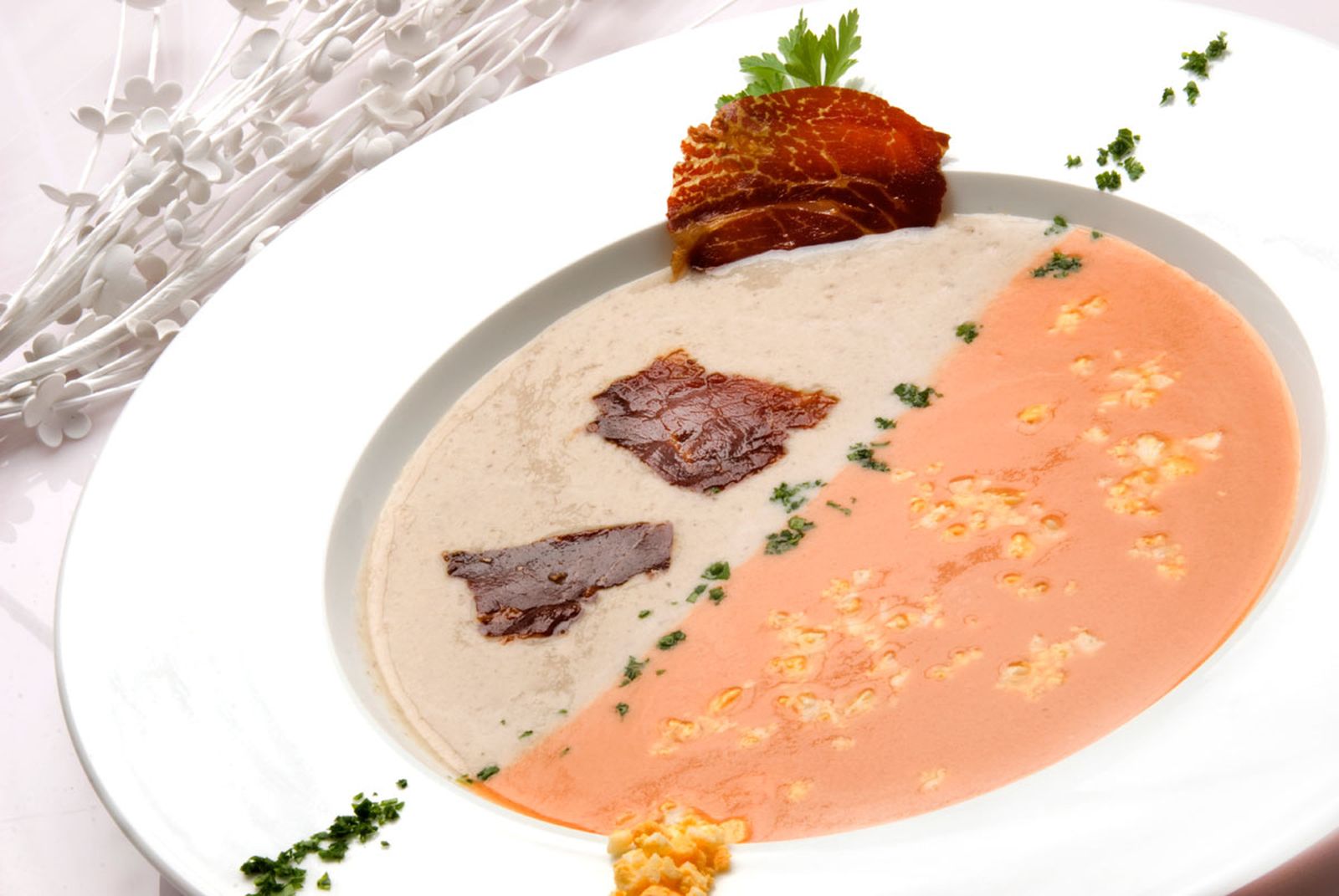 387 Crema fria de tomates y champiñones (5002) xl