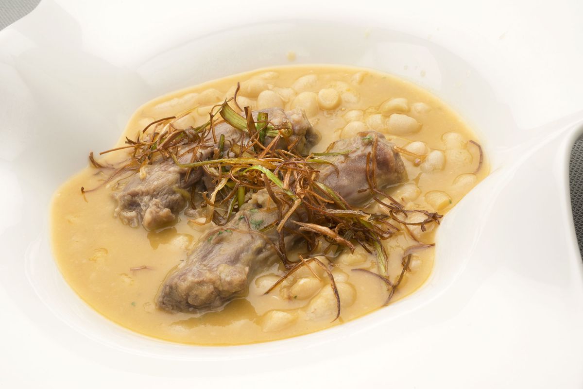 6124 1 Alubias blancas con cuello de pato xl