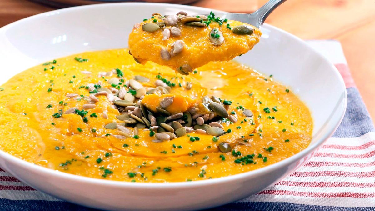 Receta de crema de zanahorias y nueces de macadamia