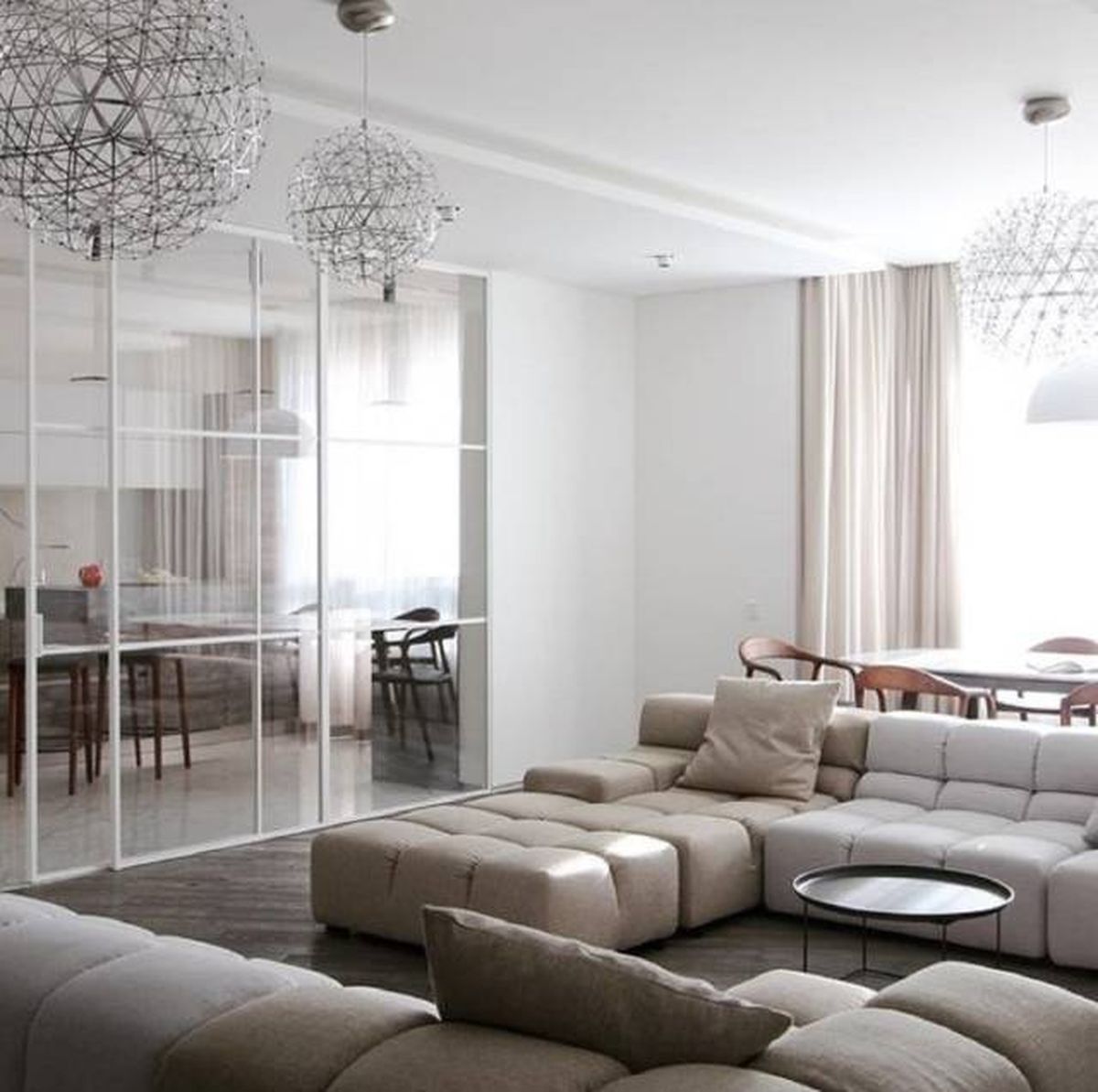 Puertas correderas de cristal ahorran espacio y separan los ambientes sin perder luminosidad 5