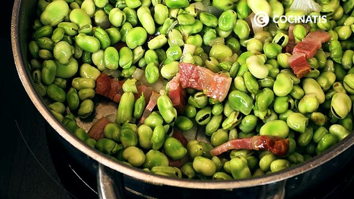 Receta de habas a la catalana  paso 2