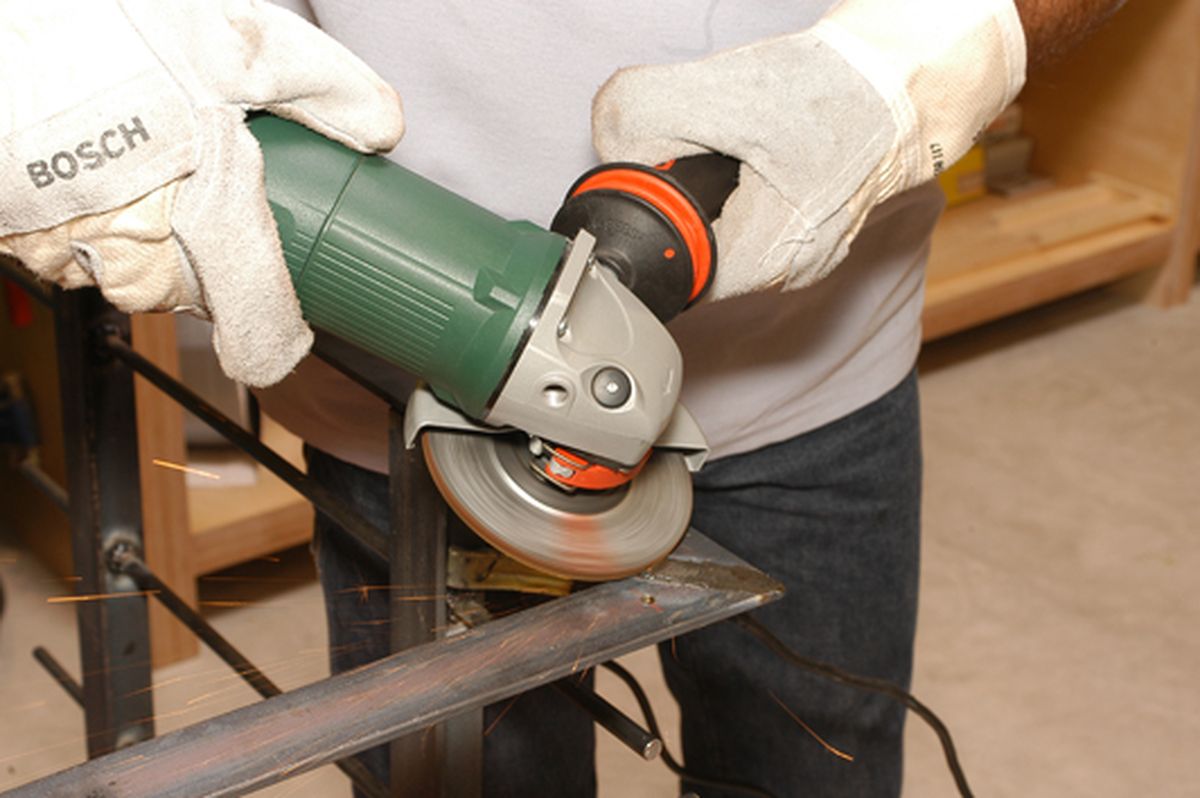 Barandilla con perfiles metálicos paso 10