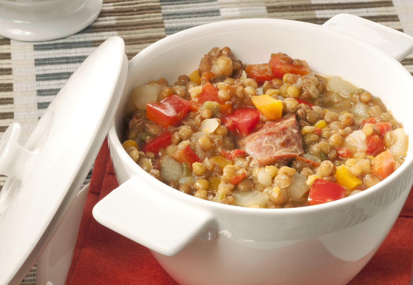 ECIBRU 002 Lentejas a la jardinera