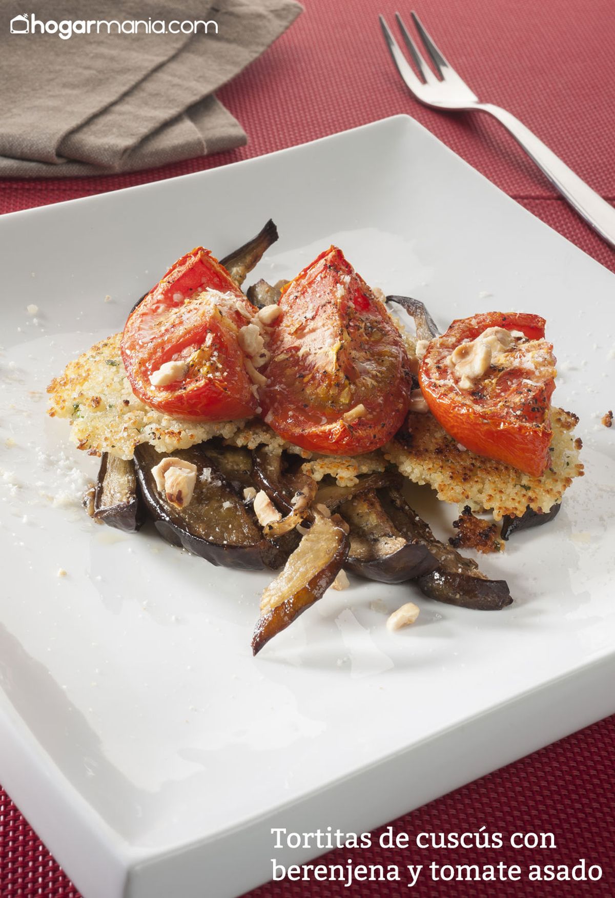 CABI0057 Amaia Tortitas de cuscus con berenjena y tomate asado vertical xl