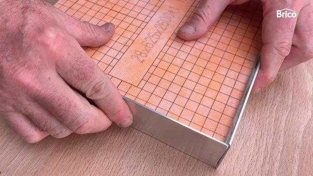 Como hacer una balda flotante de estilo industrial paso 4