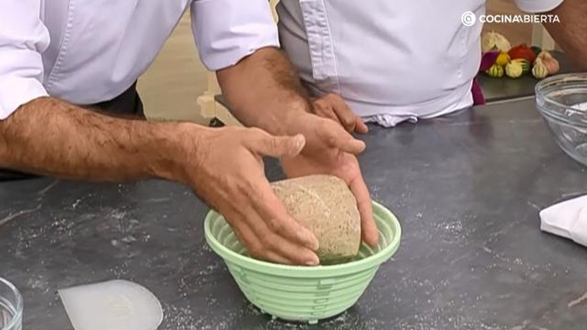 KARL7208 Pan centeno paso 4