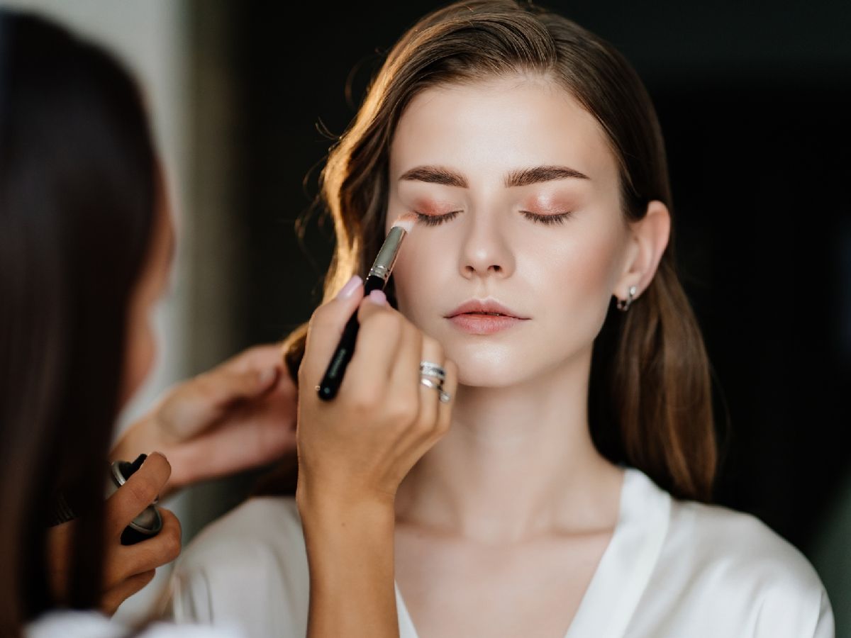 El día de tu boda opta por un maquillaje natural que realce tus rasgos