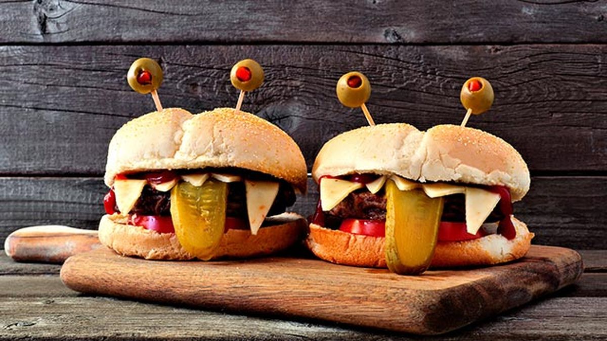 comidas halloween hamburguesas monstruosas