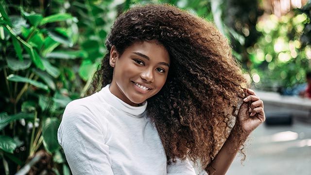 pelo rizado tipos y cuidados para unos rizos perfectos 2