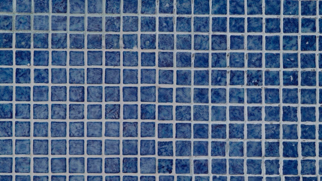Reparación de grieta en piscina de gresite paso 11