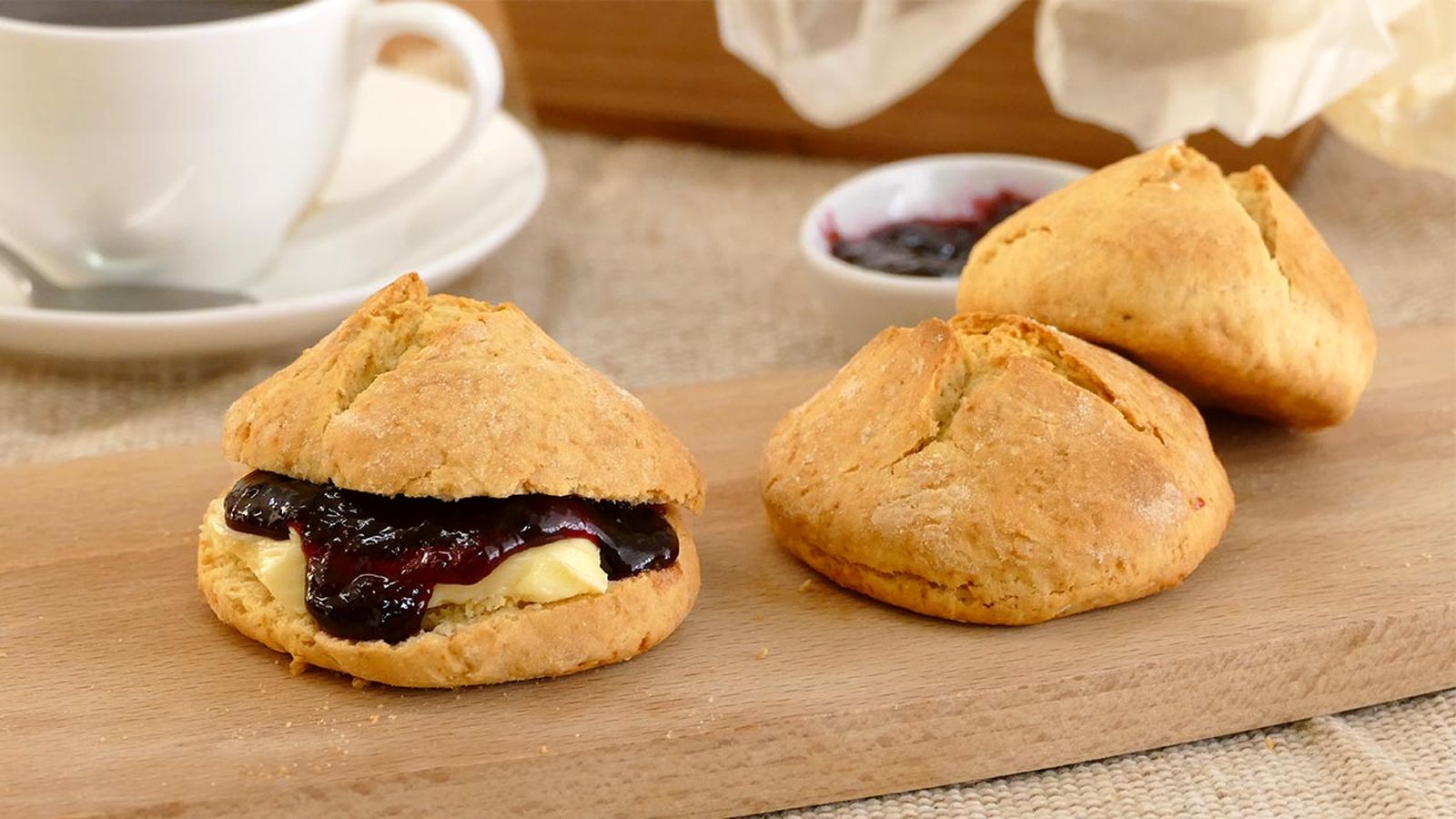Receta de scones o panecillos ingleses