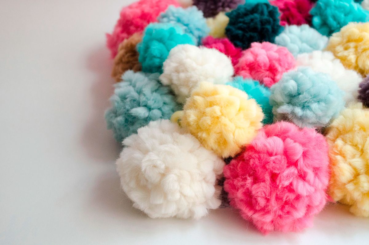 alfombra pompones paso5