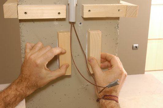 Forrar una columna con un friso de madera paso 3