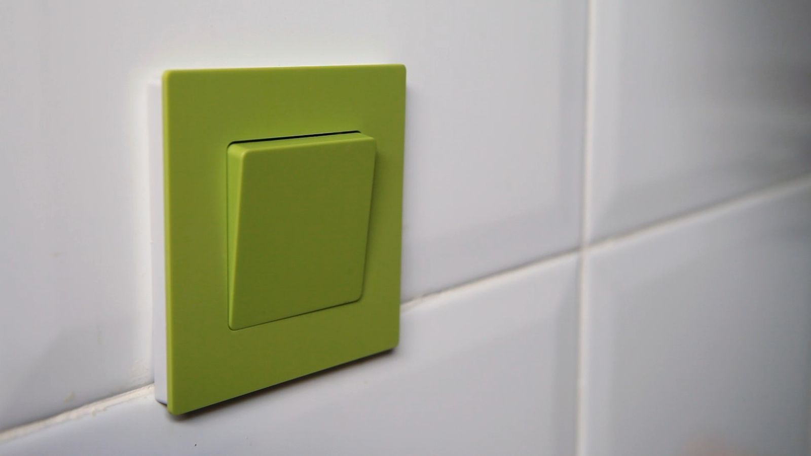 Embellecedores para mecanismos eléctricos paso 7