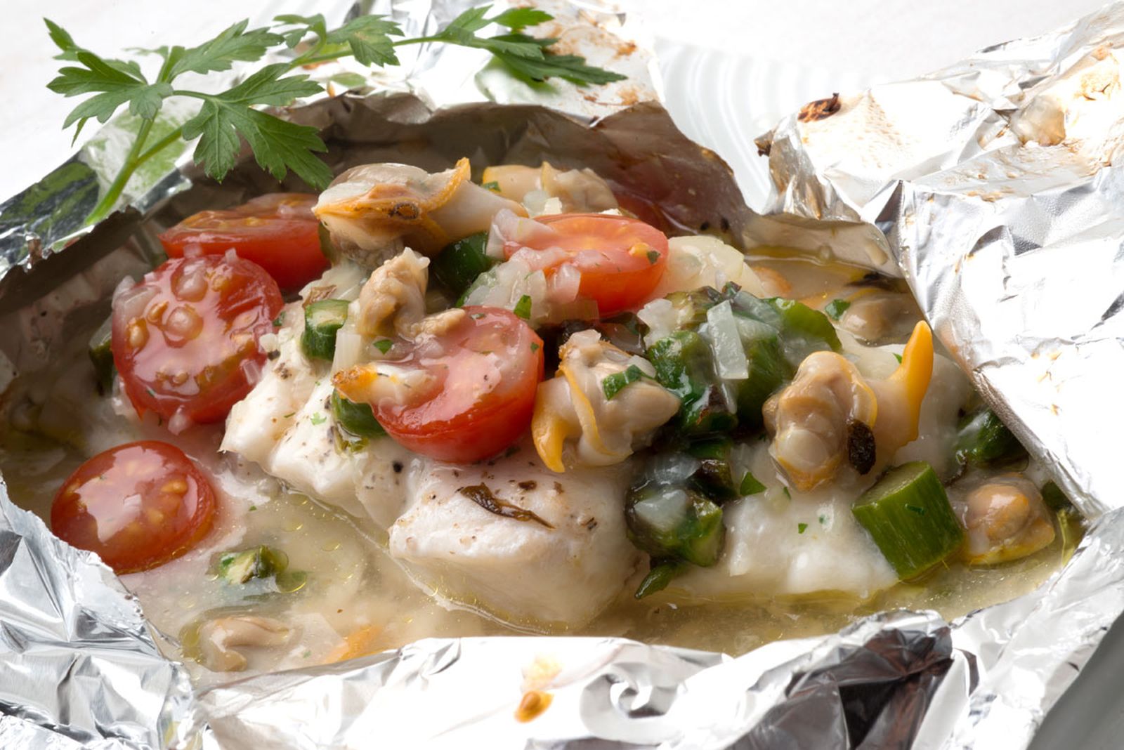 5254 Bacalao fresco con berberechos (639) xl