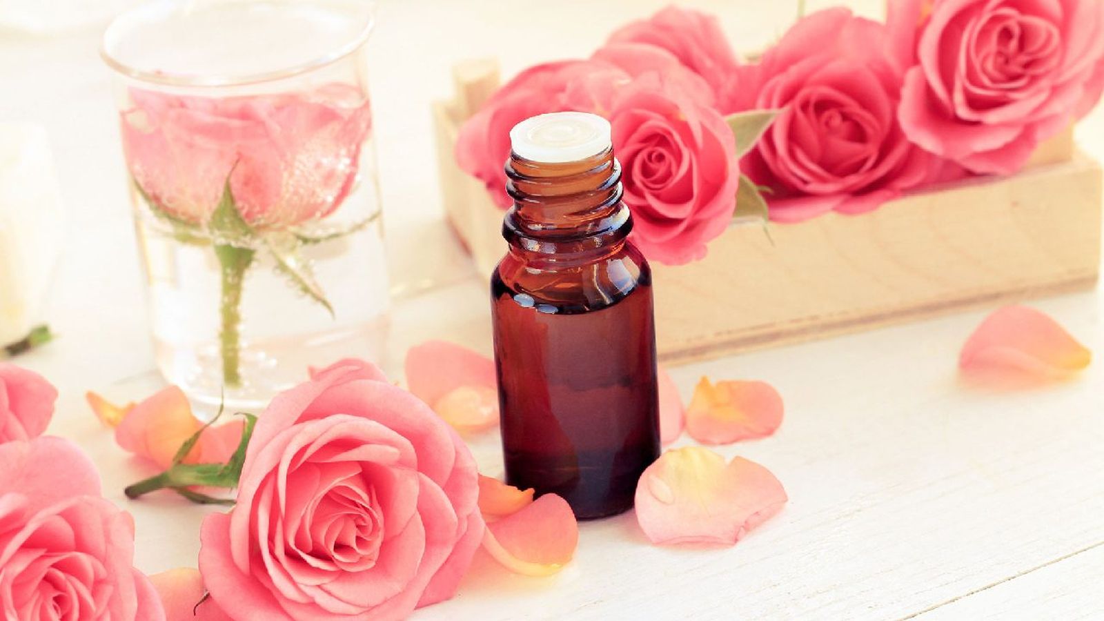 Puedes añadir otros aceites esenciales a tu aceite de rosas