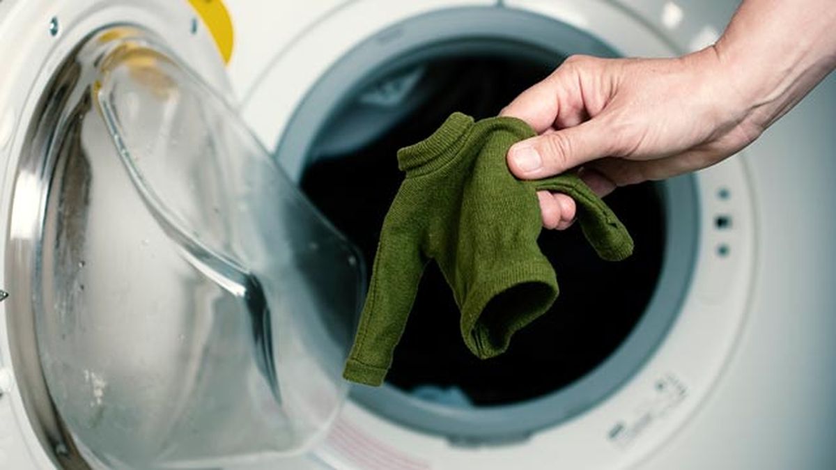 truco para recuperar un jersey de lana encogido suavizante