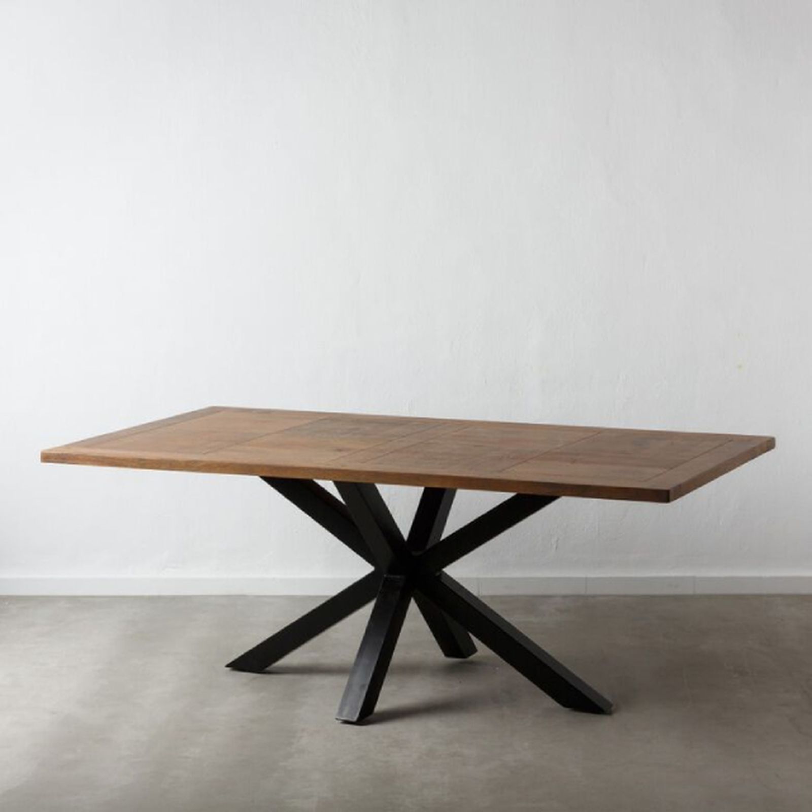 mesa negra madera casa viva