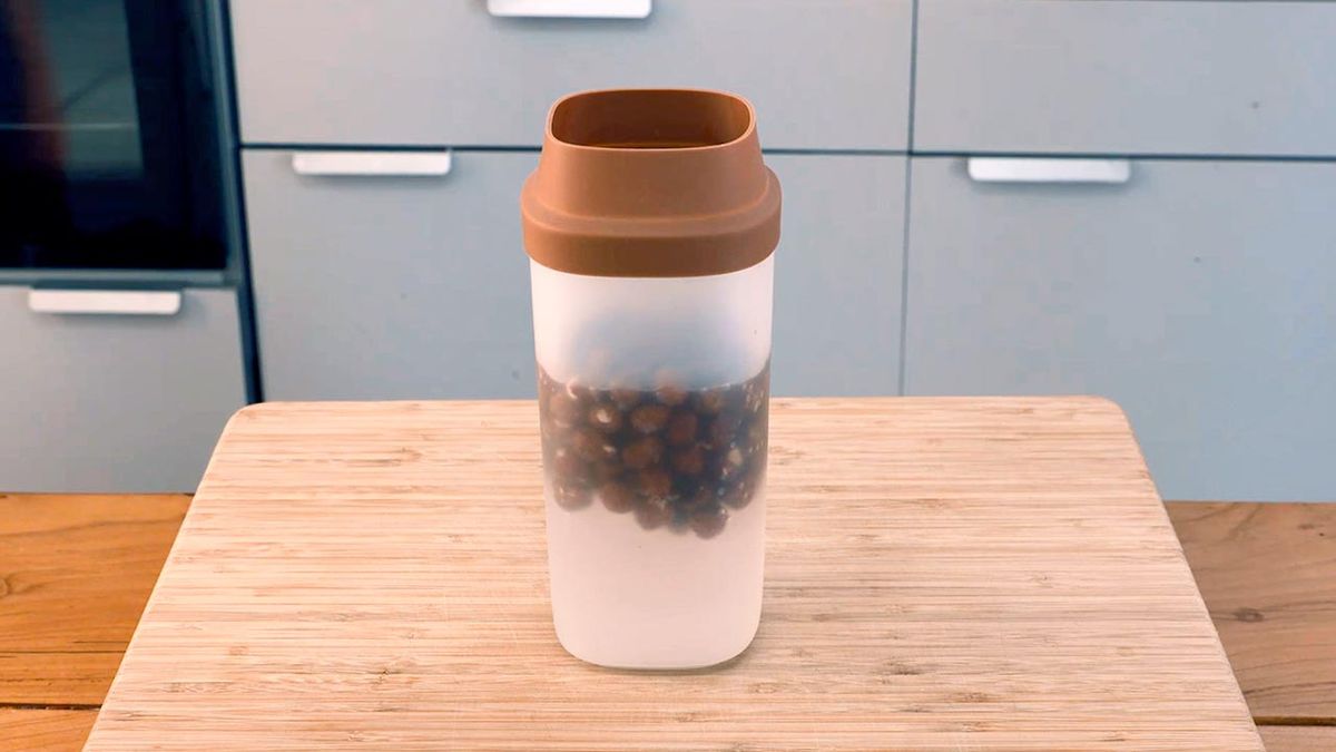 Receta de bebida de avellanas  paso 1