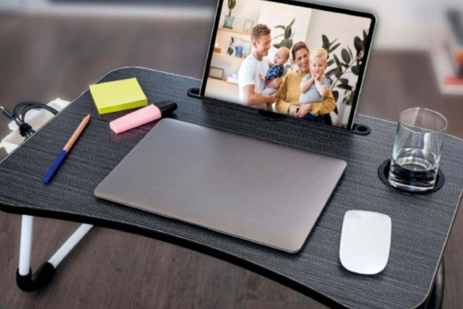 Mesa de estudio para ordenador portátil de Lidl