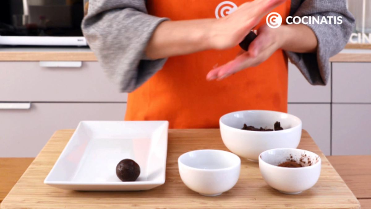 CTIS0676 receta trufas de chocolate paso 3
