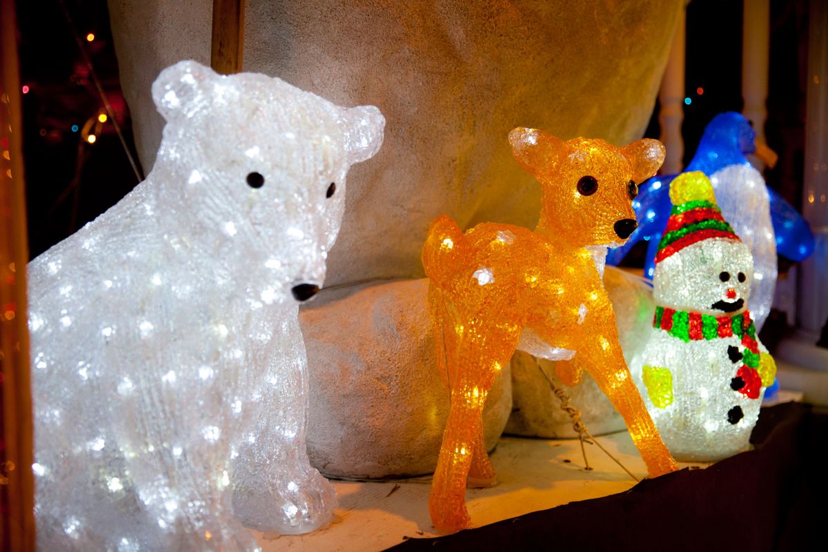 Adornos navideños para el exterior   formas