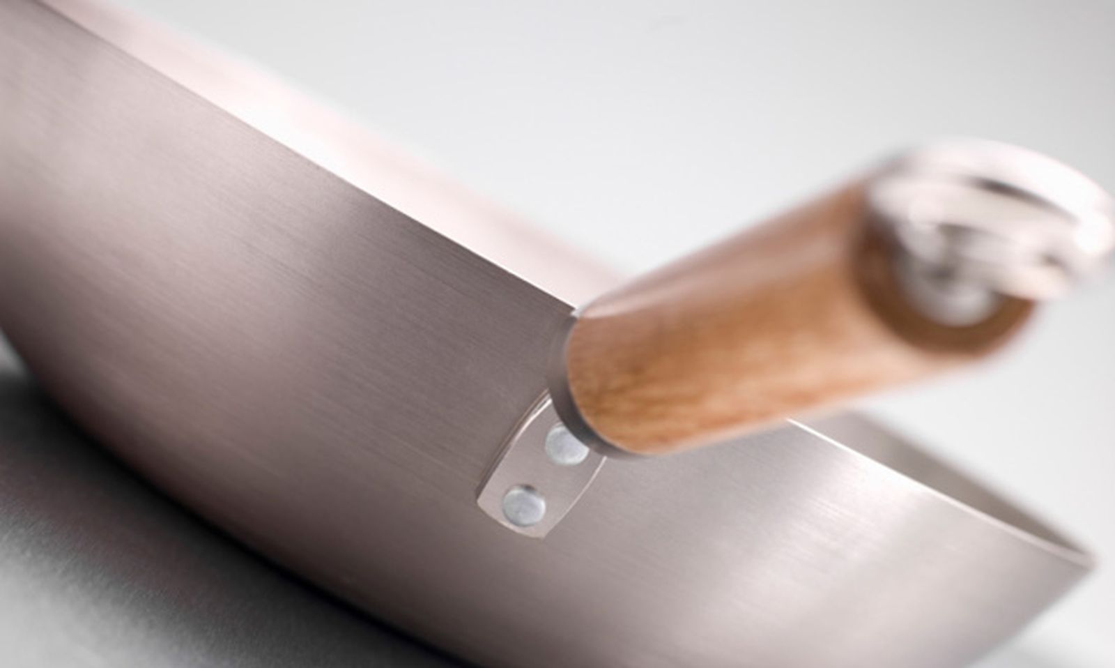 TTAR034_Desincrustar la grasa de una sartén