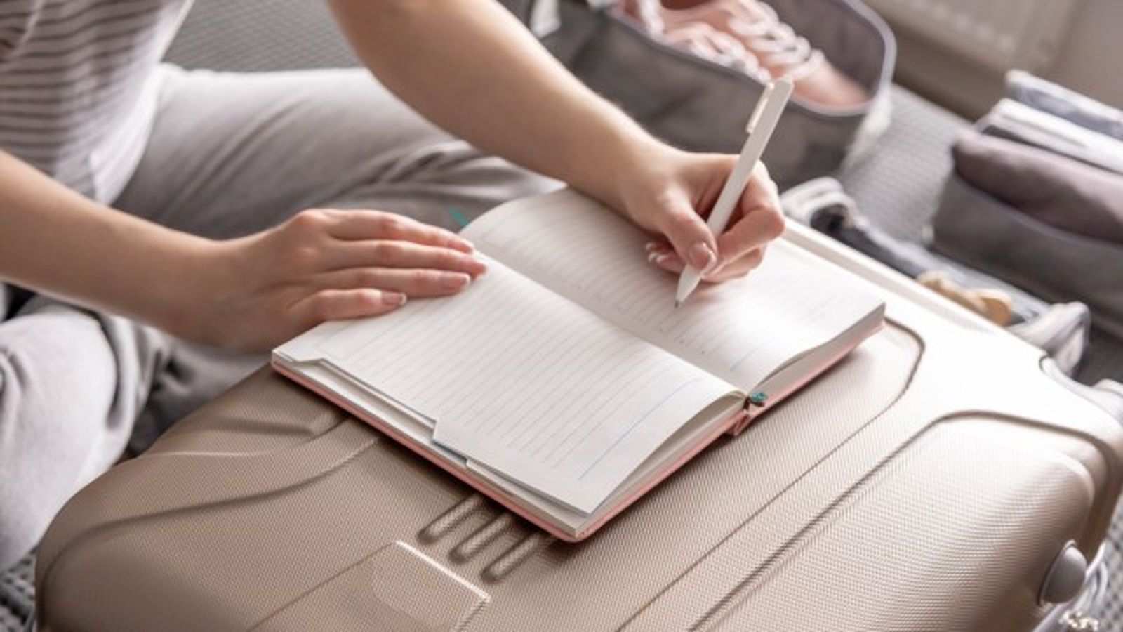 como hacer la maleta perfecta metodo marie kondo