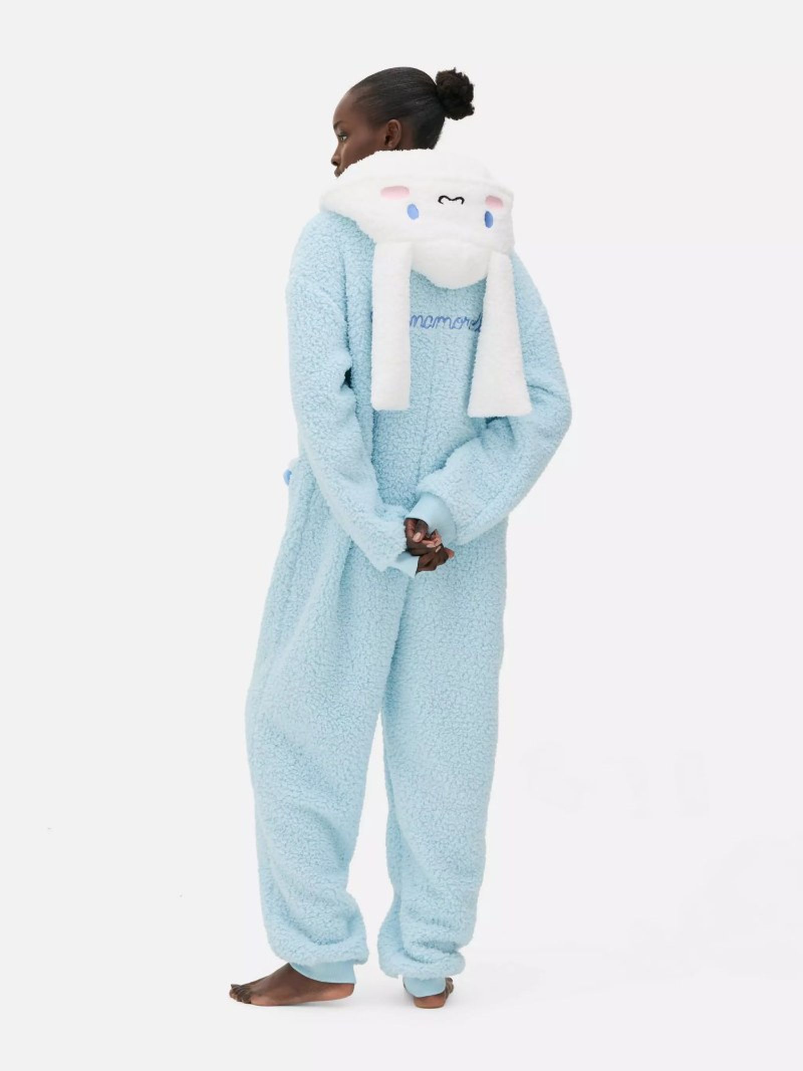 Snuddies de Hello KItty en azul para carnaval de Primark