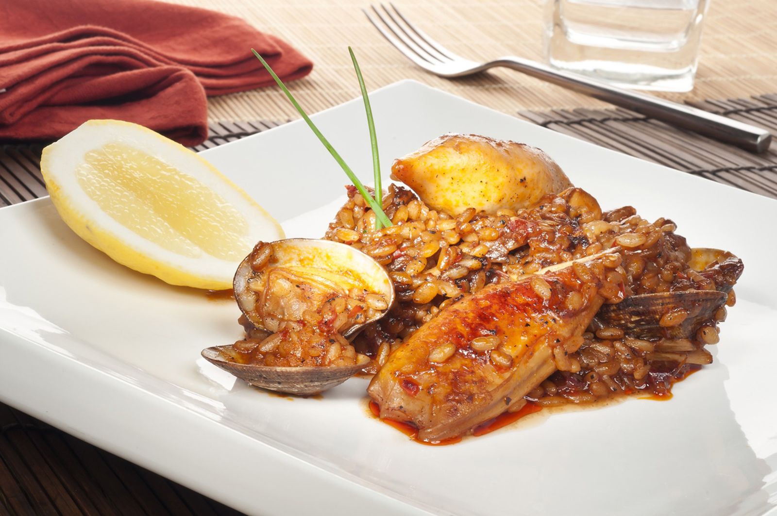 384. ARROZ CON CHIPIRONES xl