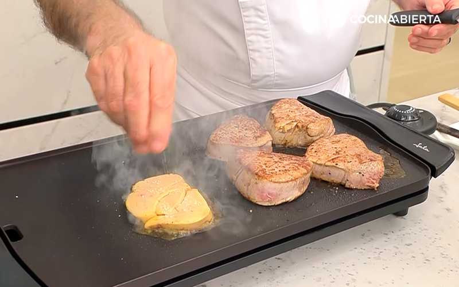 Cocina los solomillos y el foie por los dos lados
