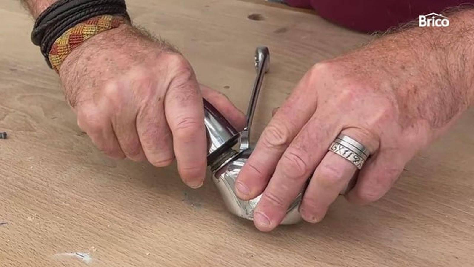 como arreglar un grifo bimando que gotea paso 5