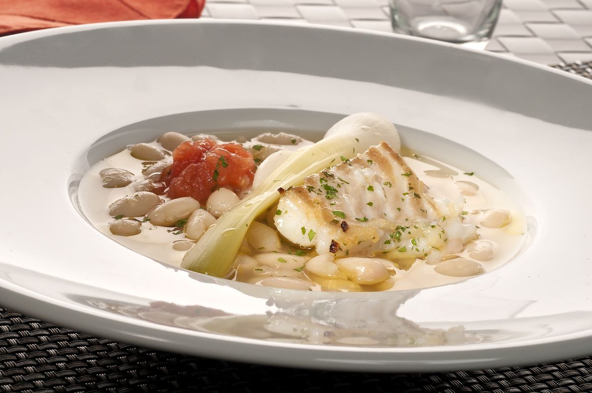 1220.alubias blancas con bacalao fresco