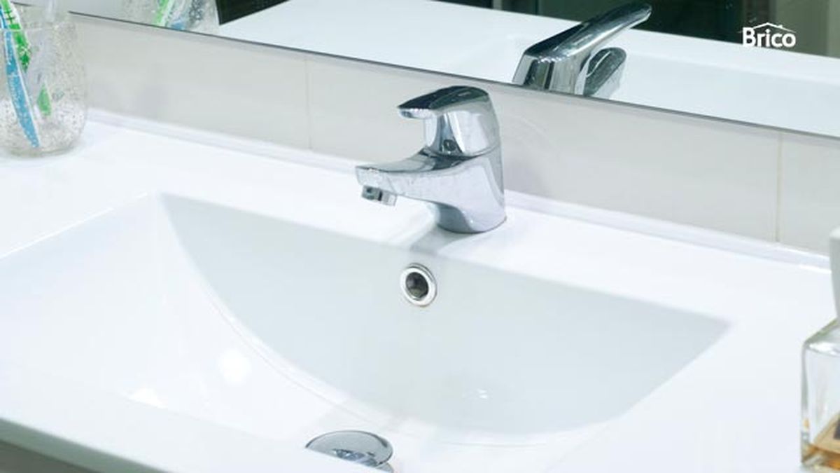 Bricomania 719 Renovar junta de lavabo p7