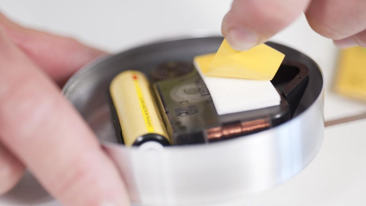 Reloj adhesivo para pared paso 5