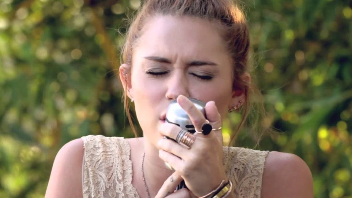 miley cyrus backyard sessions 2012