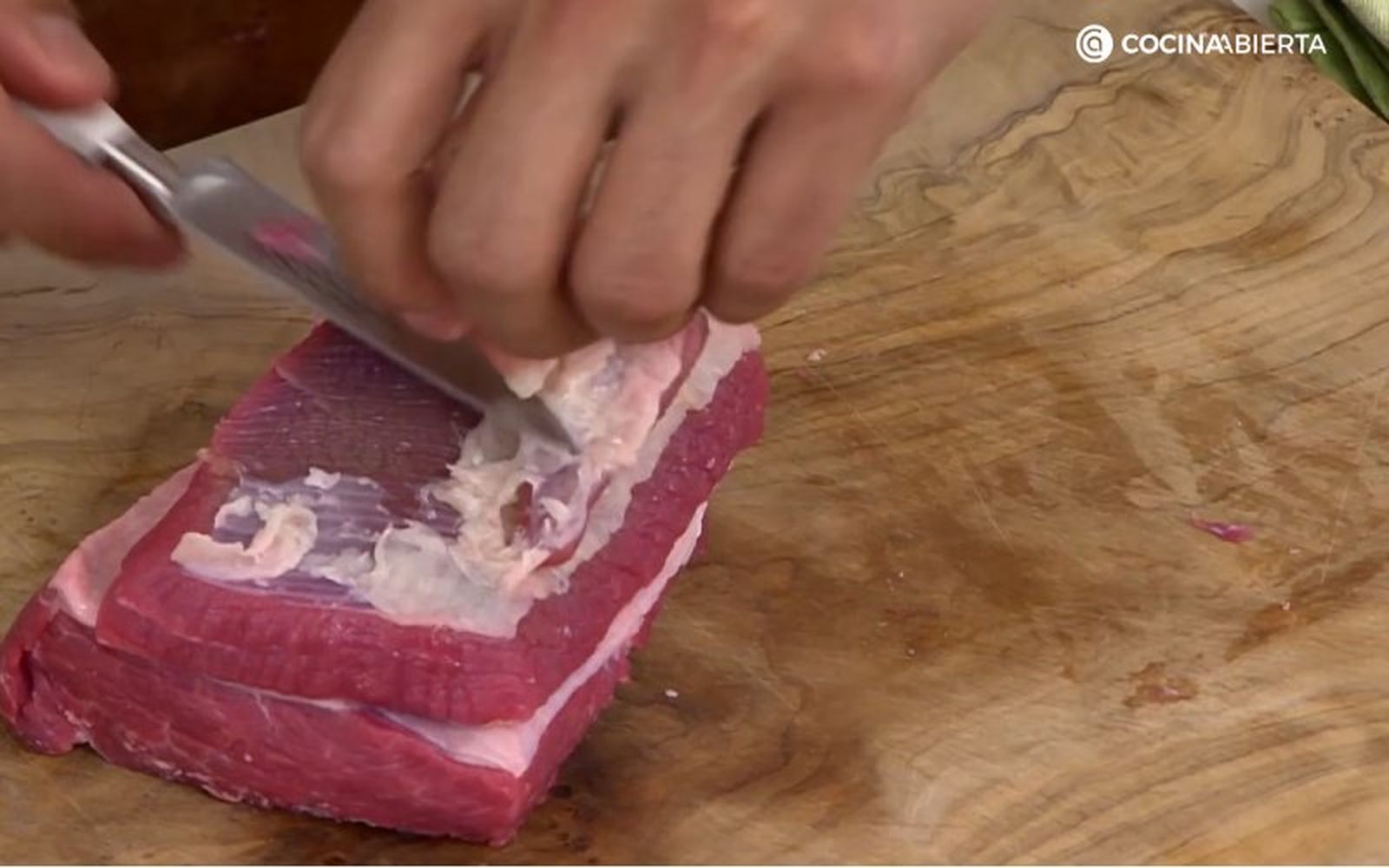 Limpia completamente la falda de ternera
