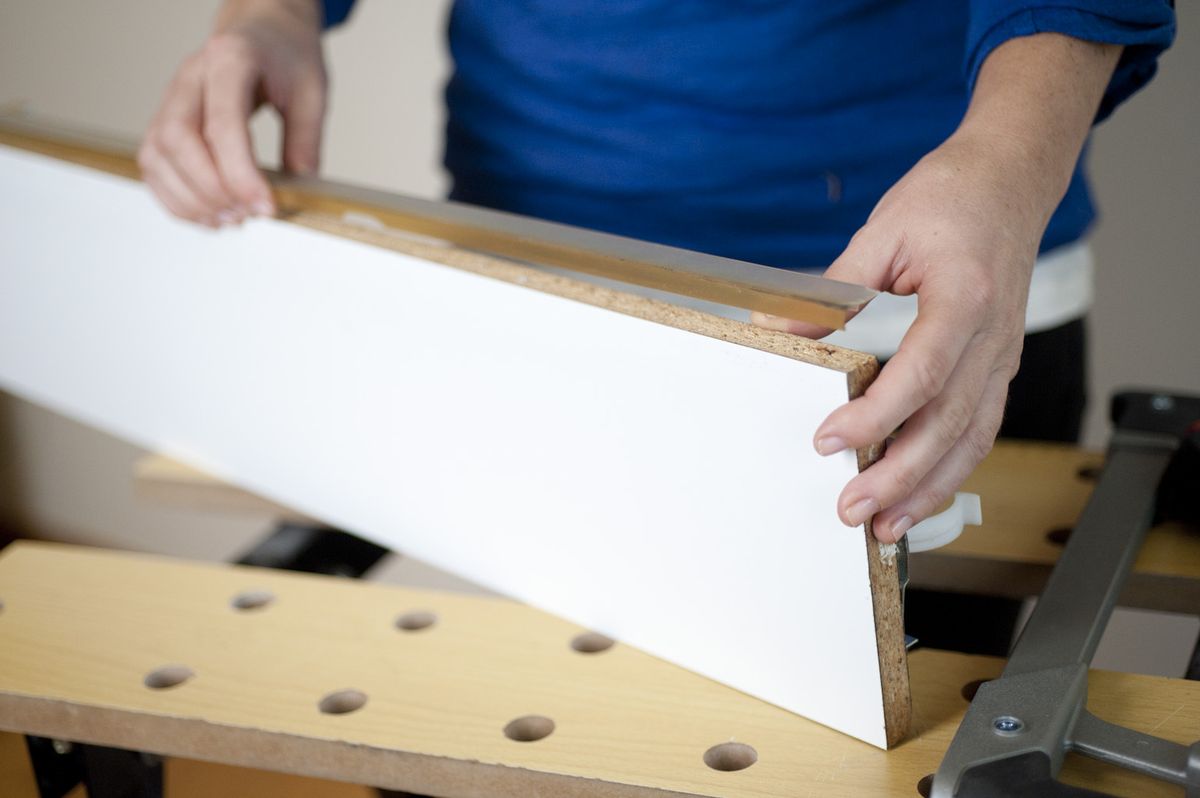 Bricomania 683 Cambiar burlete de zocalo p2