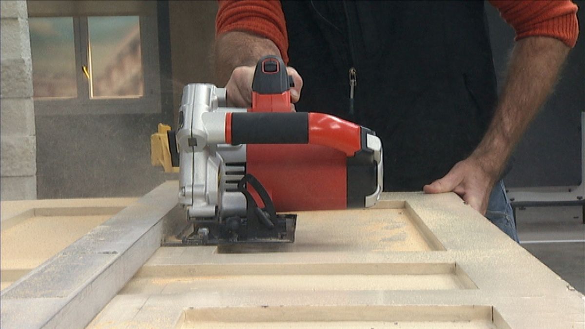 mueble rinconero con baldas paso2