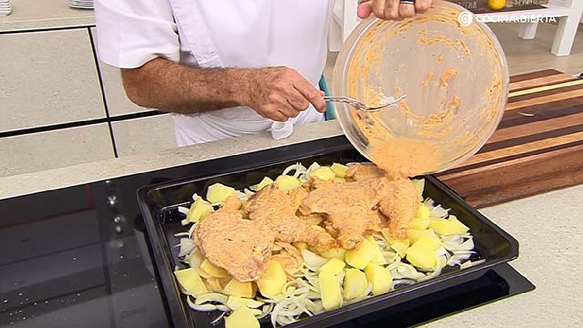 receta pollo al estilo turco patatas cebolla paso5