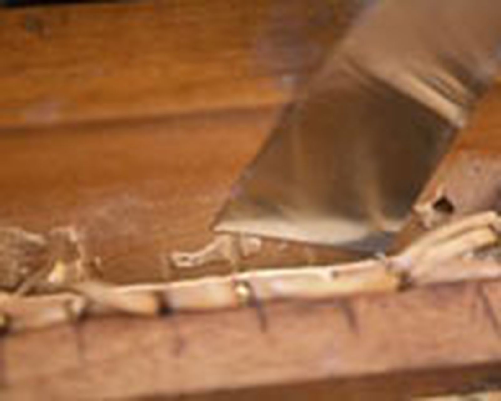 brico 0481 2 restauracion silla clasica paso 2