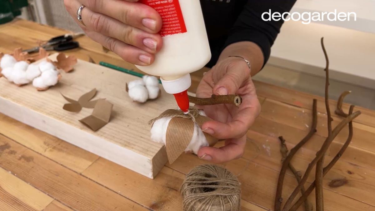 como hacer flores algodon paso 6