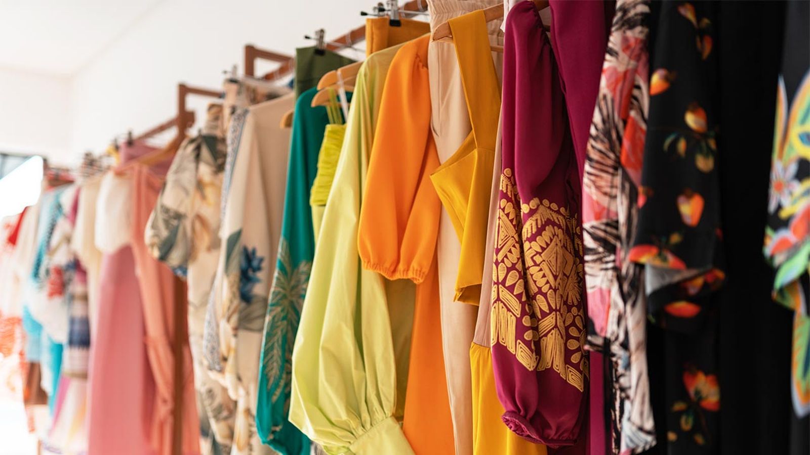 todo lo que debes saber sobre la ropa de poliester portada