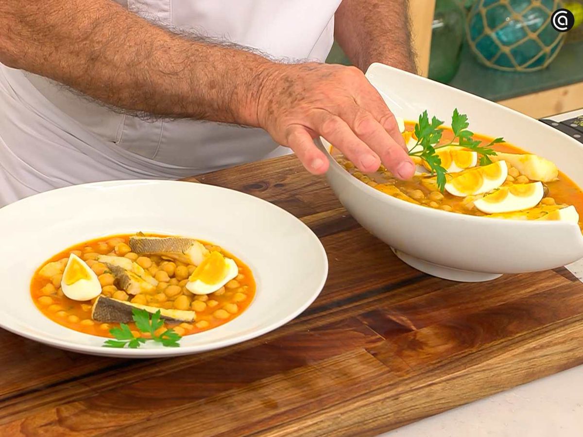 Sirve los garbanzos marineros