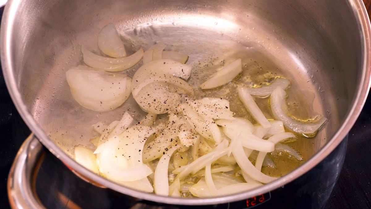 Guisantes con patatas paso 2