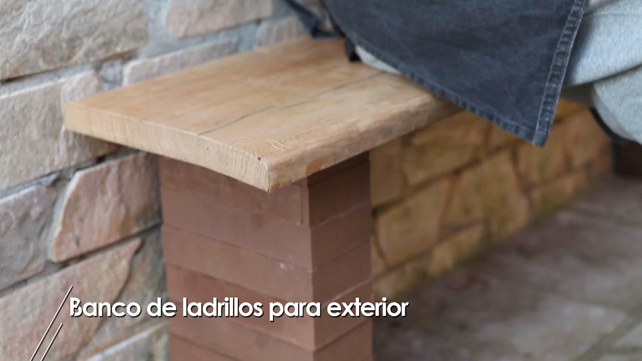 Como hacer un banco con ladrillos para el exterior paso 6