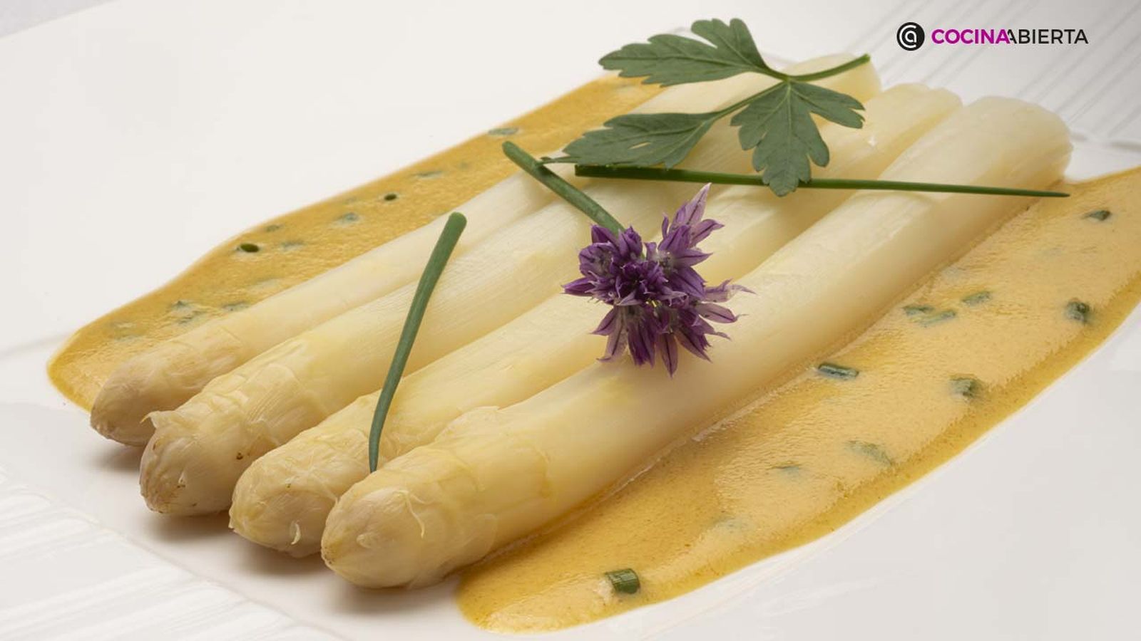 KARL6939 esparragos salsa xl