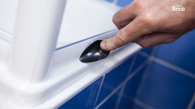 brico 0575 como colocar una mampara de banera paso 10