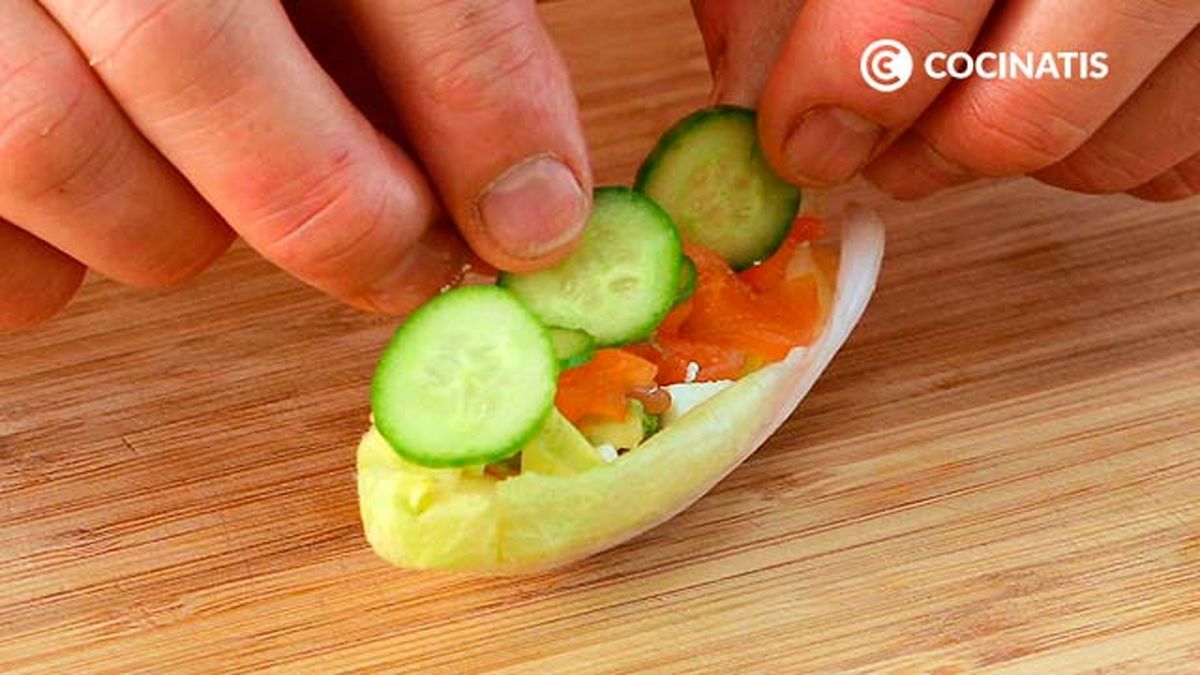 Receta de endivias rellenas con aguacate y salmón ahumado  paso 3